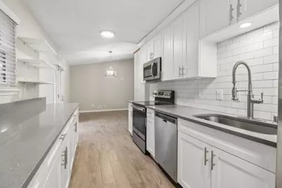 923 Bay Berry Lane, Lawrenceville, GA 30043 - Photo 14