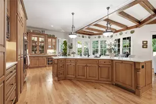 13335 Bishops Ct, Roswell, GA 30075 - Photo 26