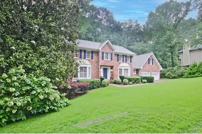 5103 Sandlewood Court, Marietta, GA 30068 - Photo 2