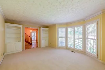 5103 Sandlewood Court, Marietta, GA 30068 - Photo 10