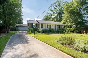 835 Alberson Ct, Decatur, GA 30033 - Photo 2