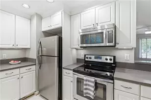3127 Vine Cir, Decatur, GA 30033 - Photo 10