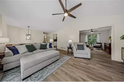 916 Fernwood Road, Woodstock, GA 30189 - Photo 6