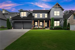 712 Bridgeview Dr, Canton, GA 30115 - Photo 2
