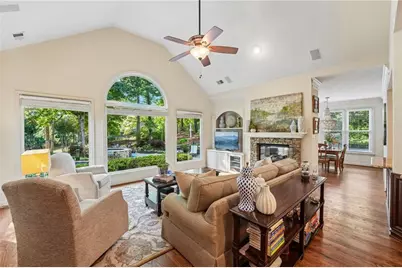 6020 Ansley Way, Suwanee, GA 30024 - Photo 12