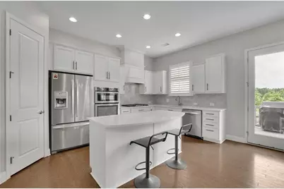 1145 Waters Way, Kennesaw, GA 30152 - Photo 8