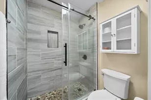 1074 Peachtree Walk NE, Atlanta, GA 30309 - Photo 22
