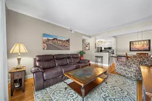 1074 Peachtree Walk NE, Atlanta, GA 30309 - Photo 4
