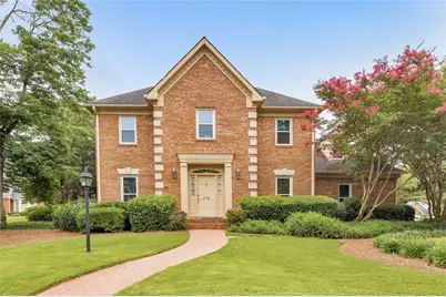 573 N Palisades Circle SE, Marietta, GA 30067 - Photo 8