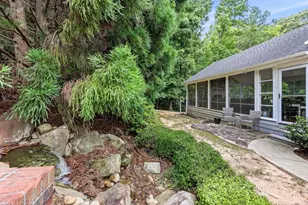 411 Hunting Hills Dr, Braselton, GA 30517 - Photo 10