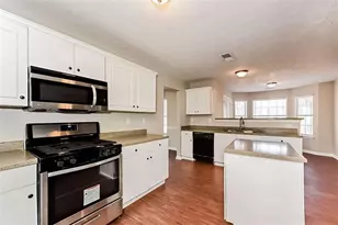 3998 Peachtree Farms Rd, Rex, GA 30273 - Photo 6