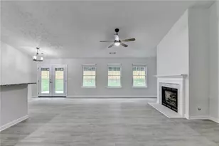 437 Crested View Dr, Loganville, GA 30052 - Photo 10