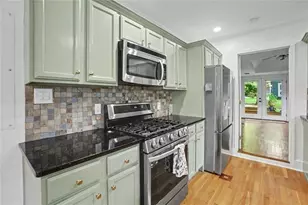 79 Lakeview Dr NE, Atlanta, GA 30317 - Photo 14