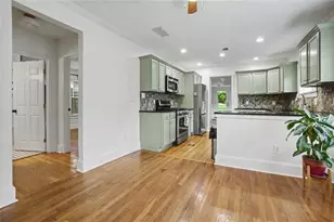 79 Lakeview Dr NE, Atlanta, GA 30317 - Photo 10