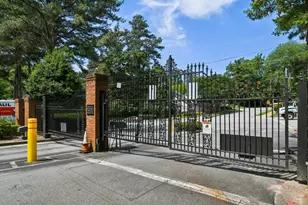 2921 Lenox Rd, Atlanta, GA 30324 - Photo 32