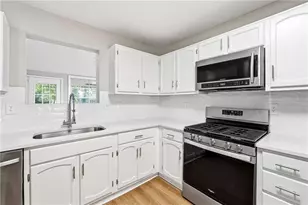 5651 Wells Cir, Stone Mountain, GA 30087 - Photo 2