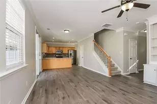 328 Hiawassee Dr, Woodstock, GA 30188 - Photo 8
