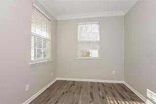 328 Hiawassee Dr, Woodstock, GA 30188 - Photo 12