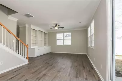 328 Hiawassee Drive, Woodstock, GA 30188 - Photo 10