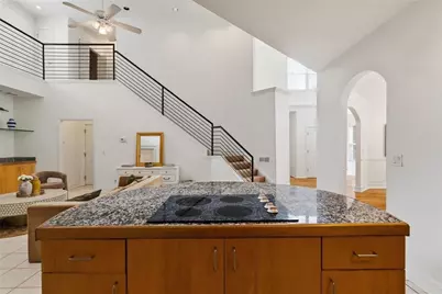 1366 Brookhaven Village Circle NE, Brookhaven, GA 30319 - Photo 14