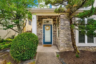1366 Brookhaven Village Circle NE, Brookhaven, GA 30319 - Photo 2