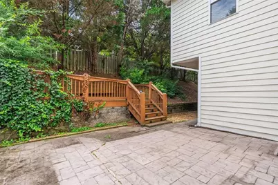 1366 Brookhaven Village Circle NE, Brookhaven, GA 30319 - Photo 26