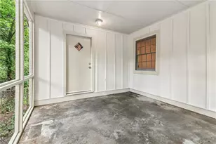 923 Verdi Way, Clarkston, GA 30021 - Photo 20