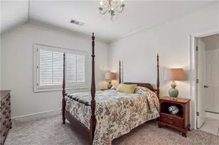 5298 Brookelake Dr, Dunwoody, GA 30338 - Photo 20