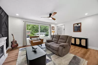 1392 Willow Trail, Atlanta, GA 30311 - Photo 2