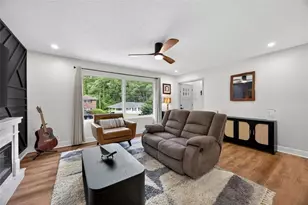 1392 Willow Trail, Atlanta, GA 30311 - Photo 2