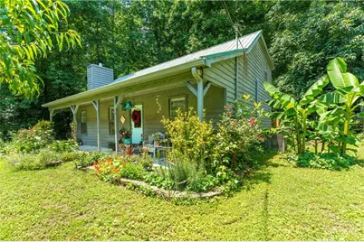 2590 Valient Drive, Cumming, GA 30041 - Photo 2
