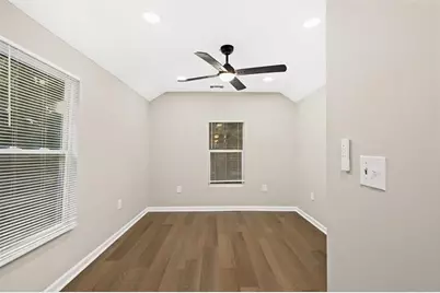 4210 Rockbridge Road, Stone Mountain, GA 30083 - Photo 18