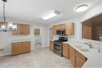 7035 Crossview Drive, Cumming, GA 30041 - Photo 14