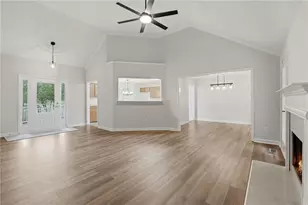 7035 Crossview Dr, Cumming, GA 30041 - Photo 12