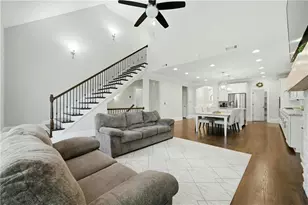 3573 Brookleigh Ln NE, Atlanta, GA 30319 - Photo 4