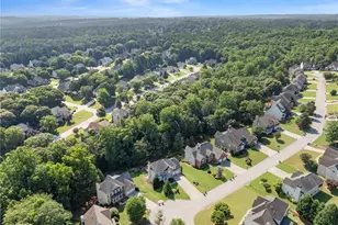 1898 Shaker Falls Ln, Lawrenceville, GA 30045 - Photo 50
