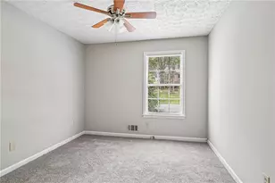 2550 Big Oaks Dr SW, Marietta, GA 30064 - Photo 26