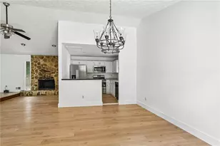 2550 Big Oaks Dr SW, Marietta, GA 30064 - Photo 16
