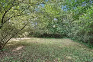2550 Big Oaks Dr SW, Marietta, GA 30064 - Photo 42
