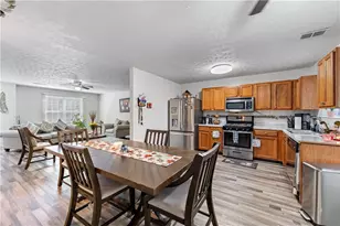 248 Springbottom Dr, Lawrenceville, GA 30046 - Photo 16