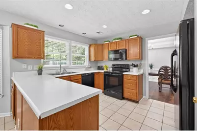 2920 Dunlin Lake Way, Lawrenceville, GA 30044 - Photo 8