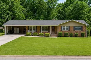 6178 Lullwater Dr, Douglasville, GA 30135 - Photo 1