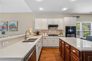 580 Arbor N Way, Alpharetta, GA 30004 - Photo 12