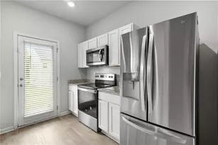 6907 Rogers Point, Lithonia, GA 30058 - Photo 14