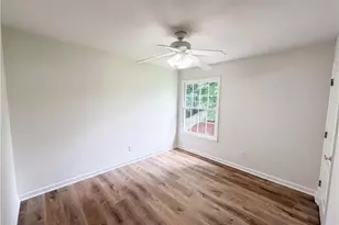 2178 Whitehall Dr NE, Marietta, GA 30066 - Photo 16