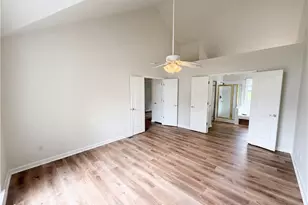 2178 Whitehall Dr NE, Marietta, GA 30066 - Photo 10