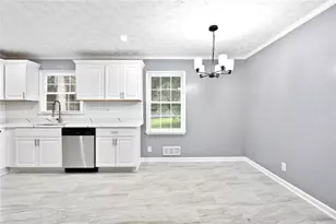 46 Stone Wood Ln, Lawrenceville, GA 30046 - Photo 8