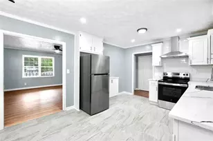 46 Stone Wood Ln, Lawrenceville, GA 30046 - Photo 6