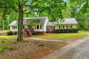 2692 Abbey Ridge Rd SW, Conyers, GA 30094 - Photo 2