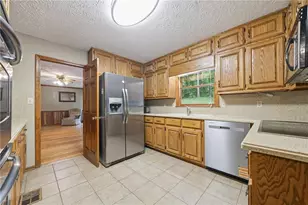 2692 Abbey Ridge Rd SW, Conyers, GA 30094 - Photo 8